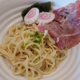 ราเมงแห้งเนื้อเบิร์น