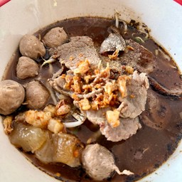 ก๋วยเตี๋ยวเรือ ป.ประทีป ช้างเผือก
