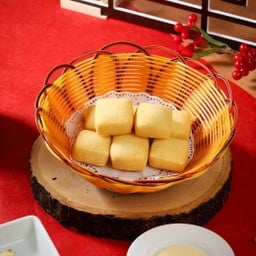 เต้าหู้ทอดสูตรบุญตงกี่ (8 ชิ้น)