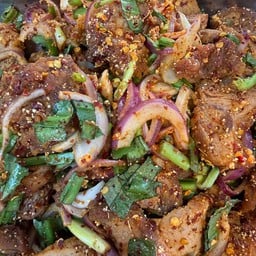 น้ำตกคอหมูทอด