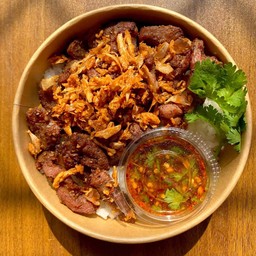 โครงหมูทอดพริกเกลือ