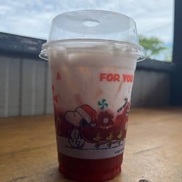 นมสดสตอเบอรี่