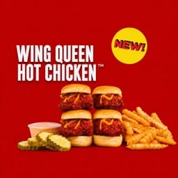 Queen's HOT Chicken Mini Sliders with fries