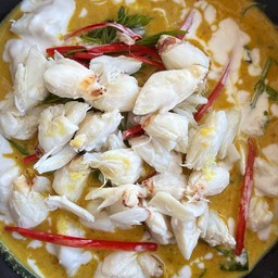 แกงคั่วเนื้อปู