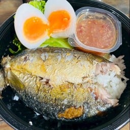 ข้าวปลาแกะ+ไข่ตามใจ
