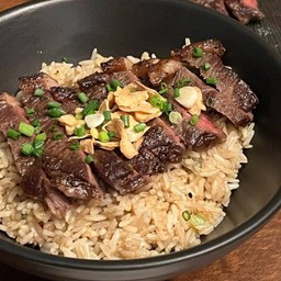 ข้าวผัดมันเนื้อ พิคานย่า