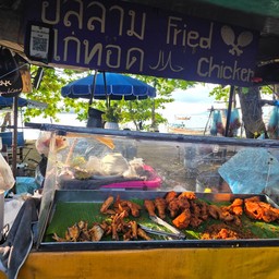 ไก่ทอดหาดราไวย์อร่อยมาก