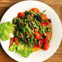 ครัวในบ้าน ส้มตำ & ยำ