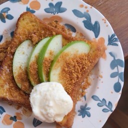 Apple crumble
