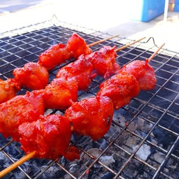 ตูดไก่เเดงย่าง