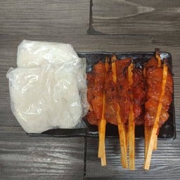ไก่ย่างเล็กชุดB ไก่8ไม้ ข้าวเหนียว 2ห่อ(ไก่ไม่มีกระดูก)