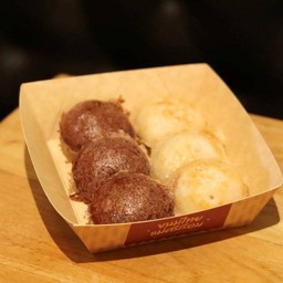 ขนมครกรวม (ต้นตำรับ+ไรซ์เบอรี่)