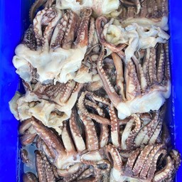หนวดปลาหมึกยักษ์ 300g