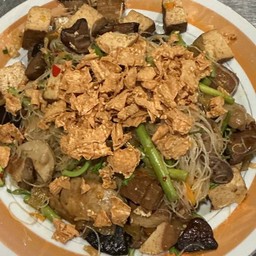 หมี่กระเฉดเจ
