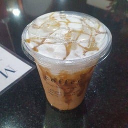 Walking Street Cafe ทะเลทองทาวเวอร์