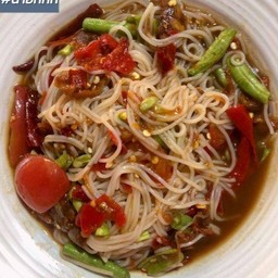 ตำขนมจีน.
