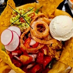 Terminator ( Fried chicken )Salad