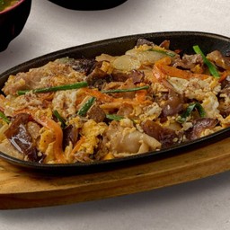 เห็ดหูหนูผัดไข่