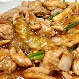 ผัดเปรี้ยวหวานไก่