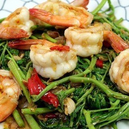 หมูสับ /   หมูชิ้น/  ไก่ชิ้น /  กุ้ง /ปลาตกหมึก / รวมมิตร