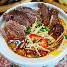 แกงฮังเนื้อน่องลาย