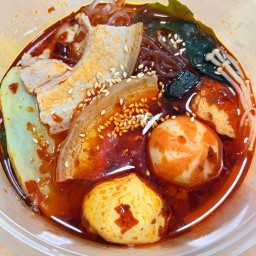 เจ้าสัว หม่าล่าทั่ง