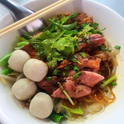 ก๋ยวเตี๋ยวแห่งขาหมู