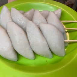 ลูกชิ้นปลารักบี้