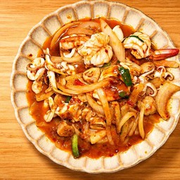 ผัดพริกเผาทะเล กับข้าว