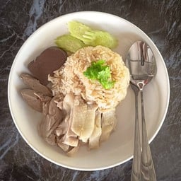 สมใจข้าวมันไก่ ชัยนาท