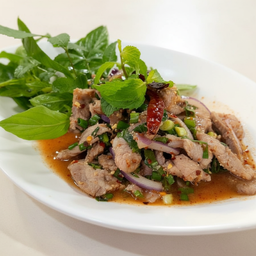 น้ำตกหมู