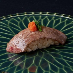 ซูชิเนื้อวากิว