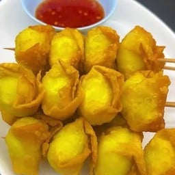 Wara street food วรา สตรีท ฟู้ด