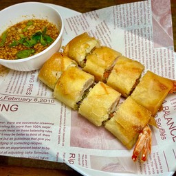 ปอเปี๊ยะกุ้งเต็มคำ