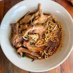 ต้นโพธิ์ก๋วยเตี๋ยวไก่