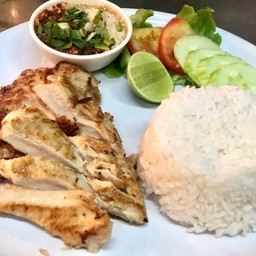ข้าวไก่แจ่ว