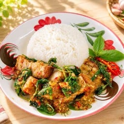 เน้นอิ่ม ตามสั่ง