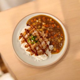 ข้าวแกงกะหรี่ทงคัตสึ Curry Tonkatsu