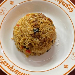 ข้าวคลุกกะเพราเนื้อหมัก