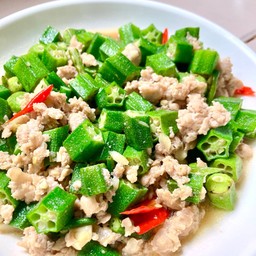 กระเจี๊ยบผัด หมู/กุ้ง