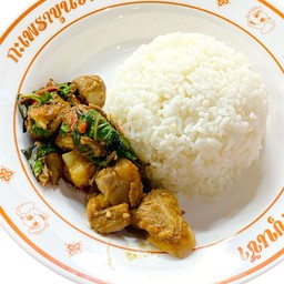 กะเพราหมูตุ๋นกระดูกอ่อน (ราดข้าว)