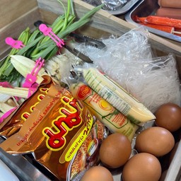 มาม่าต้มยำน้ำข้นใส่ไข่