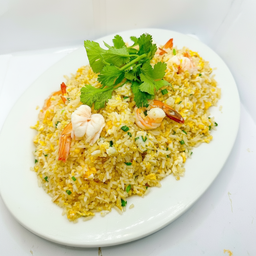 ข้าวผัดจานใหญ่