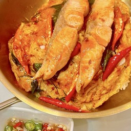 ข้าวไข่ข้นห่อหมกแซลมอน