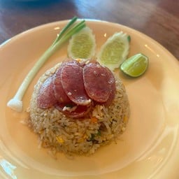 ข้าวผัดกุนเชียง
