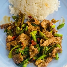 กะเพราหมู