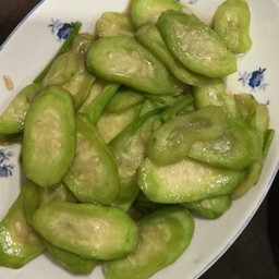 บวบผัดดอกเกลือ