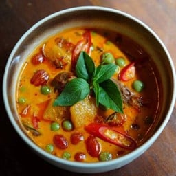 แกงเผ็ดเป็ดย่าง