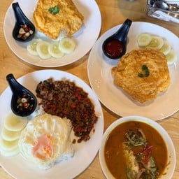 Atomcup Coffee & Bakery (atom Cup)