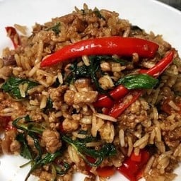 ข้าวผัดกระเพราคลุกหมูสับ